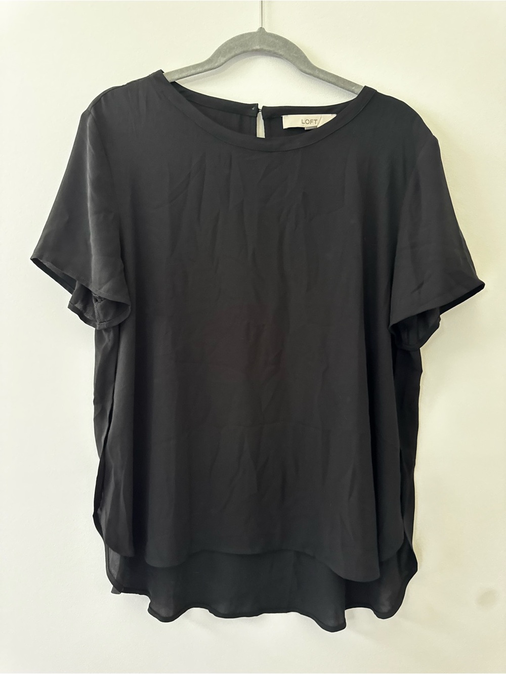 LOFT Black Short Sleeve Layered Hem Blouse